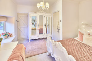 Photo 21- click for photo gallery